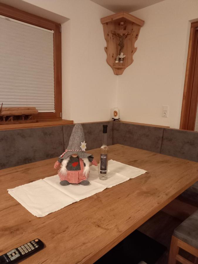 Grosszuegiges Apartment Georg Mayrhofen Barrierefrei Hollenzen Екстериор снимка