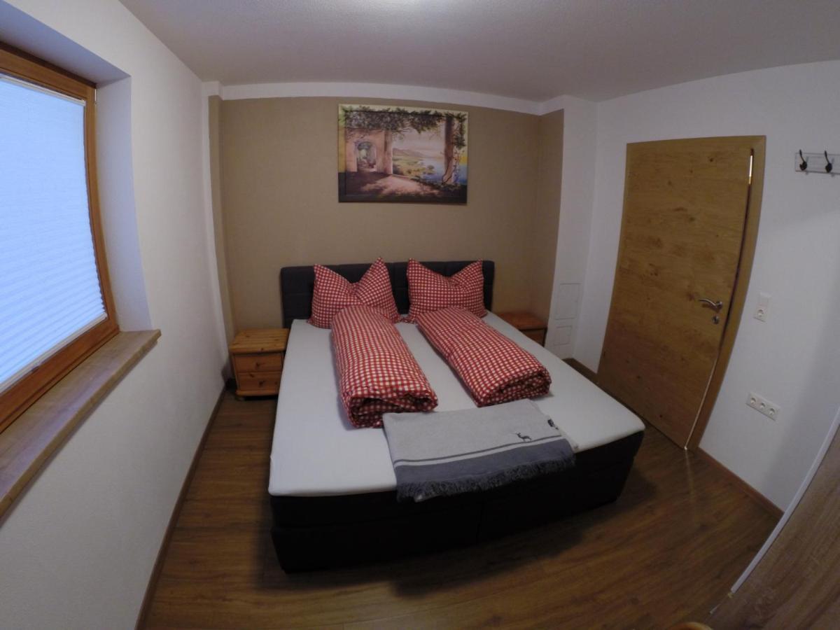 Grosszuegiges Apartment Georg Mayrhofen Barrierefrei Hollenzen Екстериор снимка